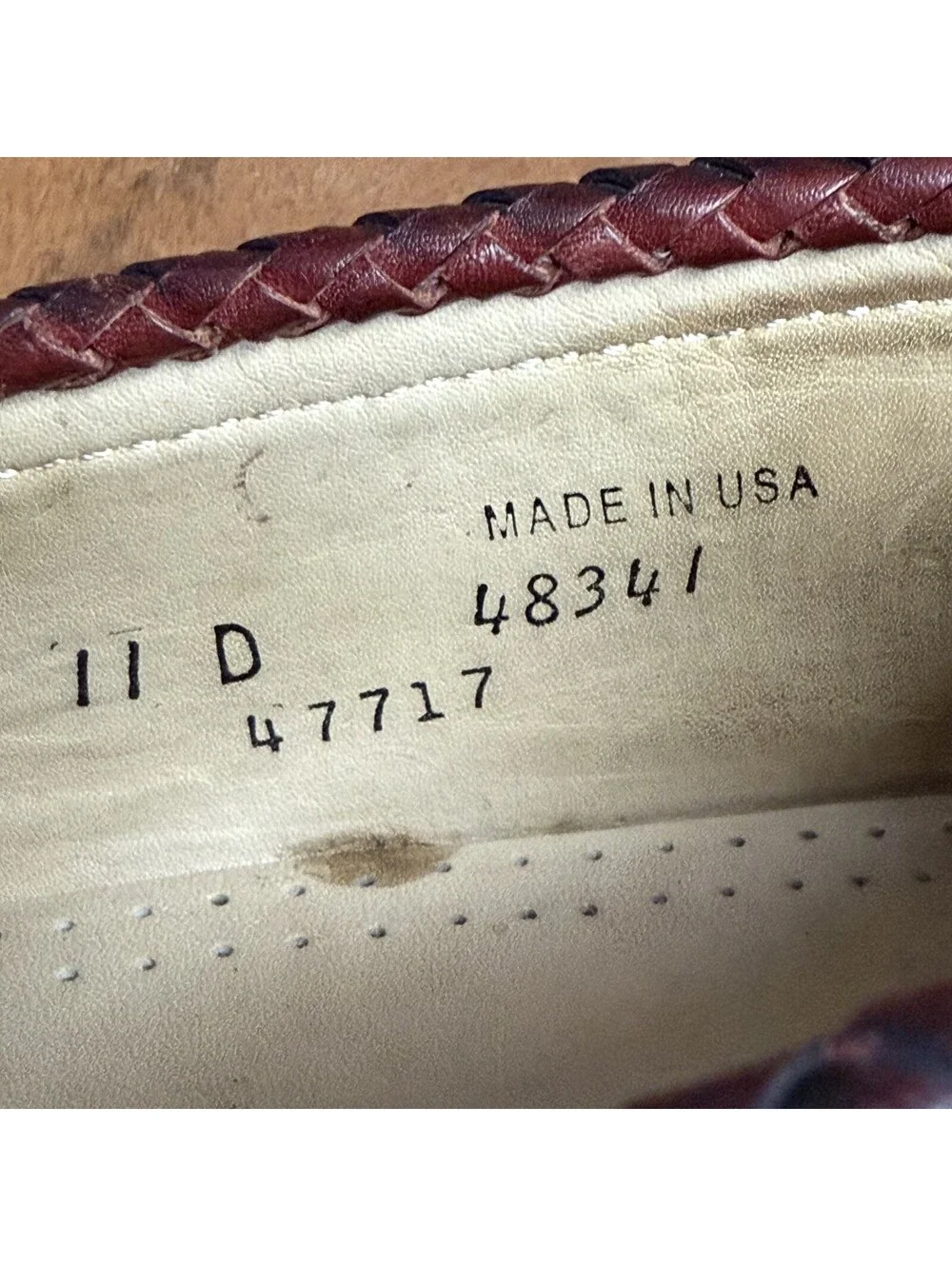 Allen Edmonds Maxfield Tassel Loafer Mens 11D Burgundy Leather Slip On Shoes USA